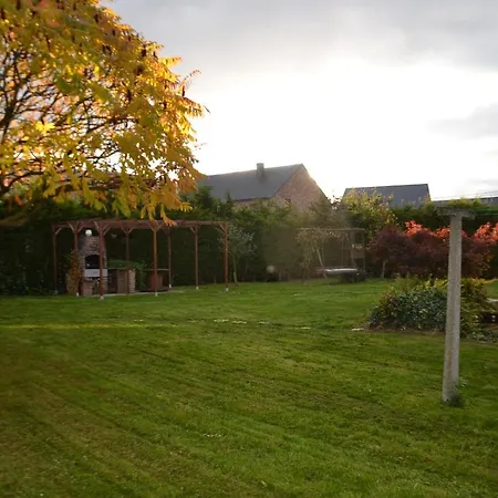 Le Grand Marronnier Holiday home Neuville