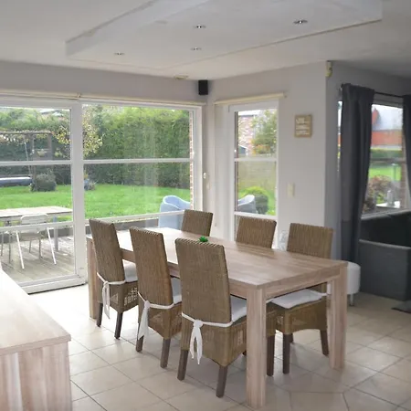 Le Grand Marronnier Neuville