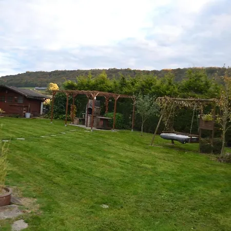 Vakantiehuis Le Grand Marronnier Neuville